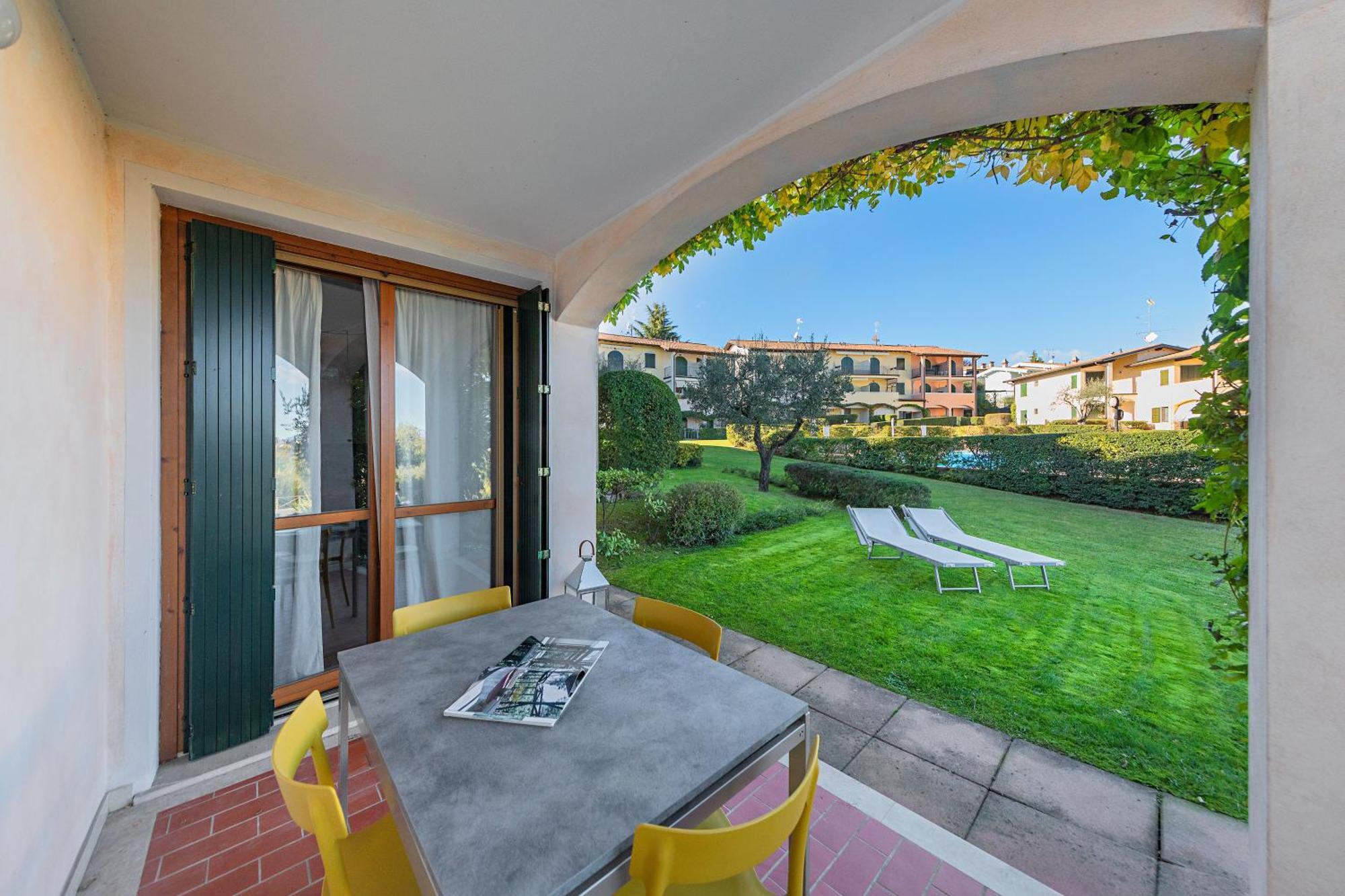 Le Giare Pt-7 By Wonderful Italy Apartman Polpenazze del Garda Kültér fotó